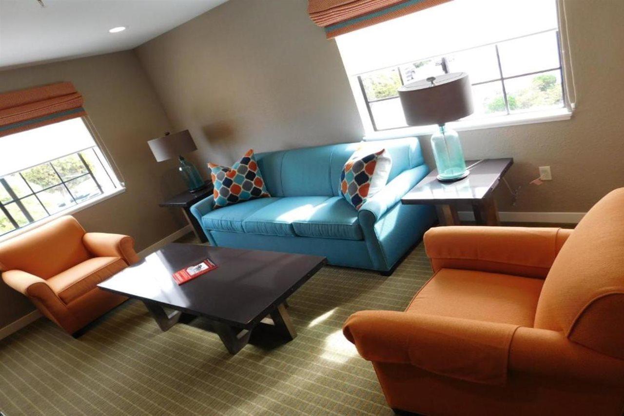 Wave Street Inn Monterey Extérieur photo